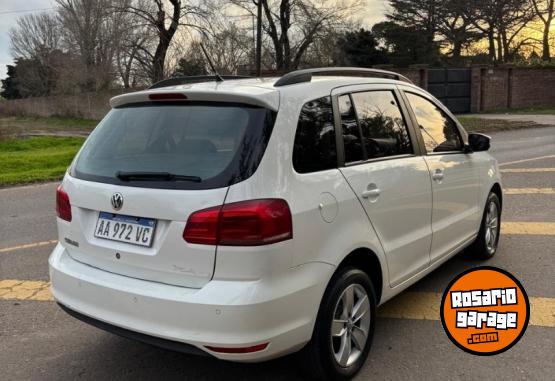 Autos - Volkswagen Suran TrendLine 2017 Nafta 104000Km - En Venta