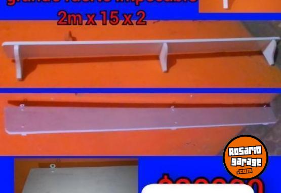 Hogar - LIQUIDOcama, guantes mma,campera talle 50, tablones,mesa de trabajo pileta, mesitas, cuadros, veladores, copas, repisas y lmpara colgante, - En Venta