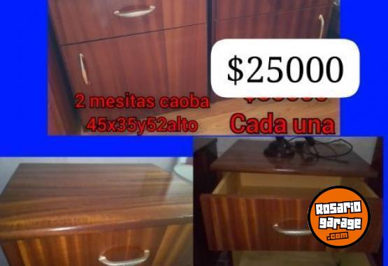 Hogar - LIQUIDOcama, guantes mma,campera talle 50, tablones,mesa de trabajo pileta, mesitas, cuadros, veladores, copas, repisas y lmpara colgante, - En Venta