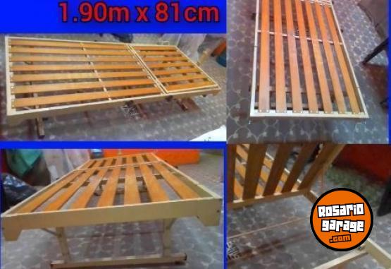 Hogar - LIQUIDOcama, guantes mma,campera talle 50, tablones,mesa de trabajo pileta, mesitas, cuadros, veladores, copas, repisas y lmpara colgante, - En Venta