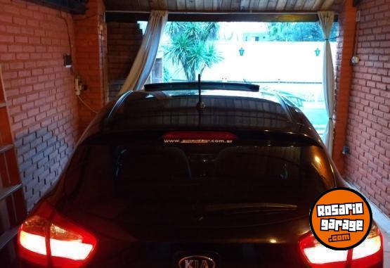 Autos - Kia Rio 2014 Nafta 100000Km - En Venta