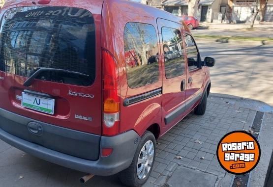 Utilitarios - Renault Kangoo Authentique 2016 GNC 109000Km - En Venta