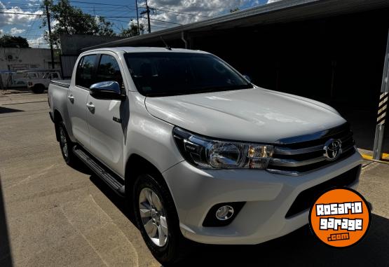Camionetas - Toyota Hilux 2018 Diesel 79000Km - En Venta