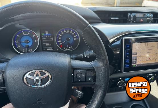 Camionetas - Toyota Hilux 2018 Diesel 79000Km - En Venta