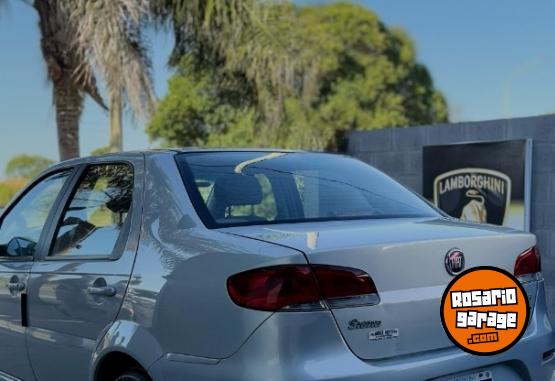 Autos - Fiat SIENA 1.6 EL 2015 GNC 251000Km - En Venta