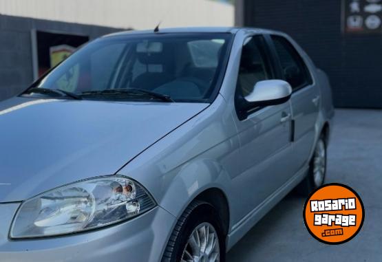 Autos - Fiat SIENA 1.6 EL 2015 GNC 251000Km - En Venta