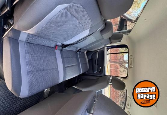 Camionetas - Volkswagen Amarok confortline 2022 Diesel 68000Km - En Venta