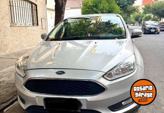 Autos - Ford FOCUS S motor 1.6 Sedan 2016 Nafta 125000Km - En Venta