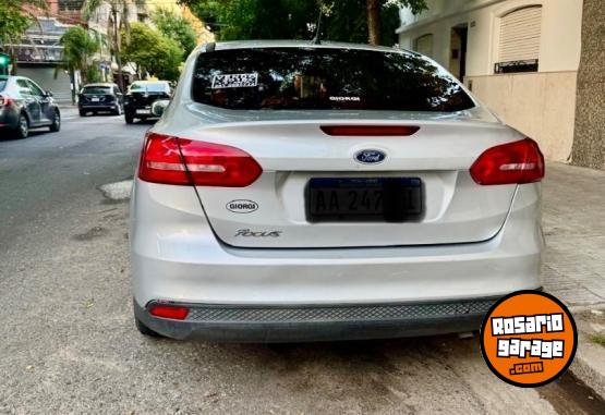 Autos - Ford FOCUS S motor 1.6 Sedan 2016 Nafta 125000Km - En Venta