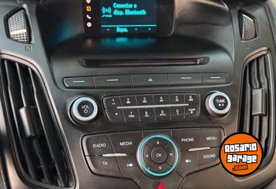 Autos - Ford FOCUS S motor 1.6 Sedan 2016 Nafta 125000Km - En Venta