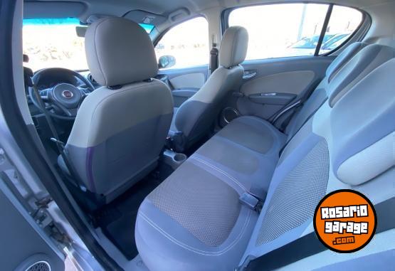 Autos - Fiat Palio Essence 1.6 AT 2017 GNC 80000Km - En Venta