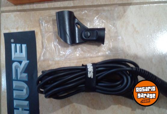 Instrumentos Musicales - Combo...Amplificador+ Microfono Shure - En Venta