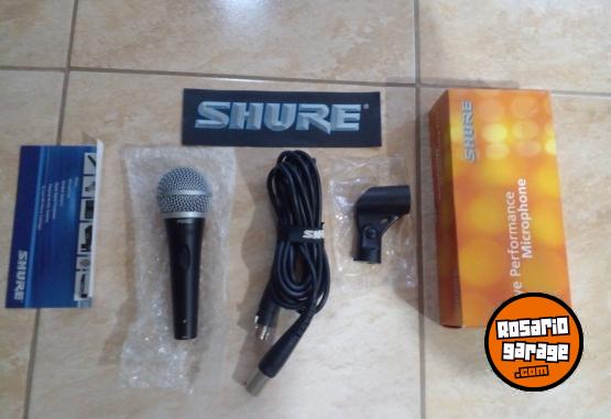 Instrumentos Musicales - Combo...Amplificador+ Microfono Shure - En Venta