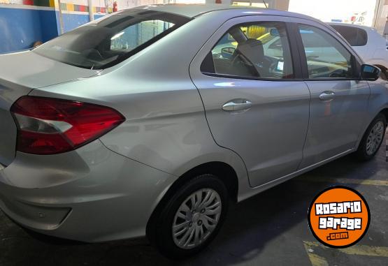 Autos - Ford ka SE 2018 Nafta 97000Km - En Venta