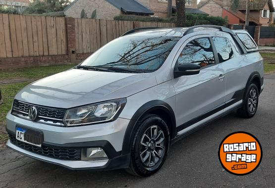 Camionetas - Volkswagen Saveiro doble cabina 1.6 2018 GNC 148000Km - En Venta