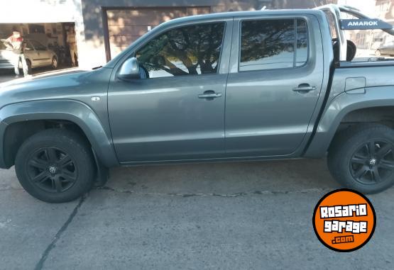 Camionetas - Volkswagen Amarok Trendline 2011 Diesel 152000Km - En Venta