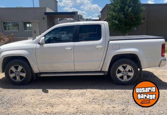 Camionetas - Volkswagen Amarok Highline 2021 Diesel 90000Km - En Venta