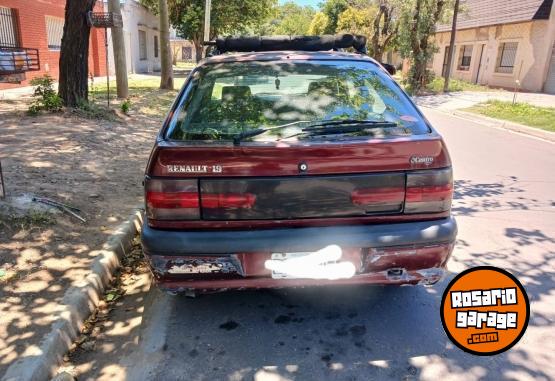 Autos - Renault 19rn 1994 Nafta 100000Km - En Venta