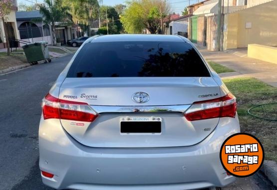 Autos - Toyota COROLLA 2014 Nafta 122000Km - En Venta