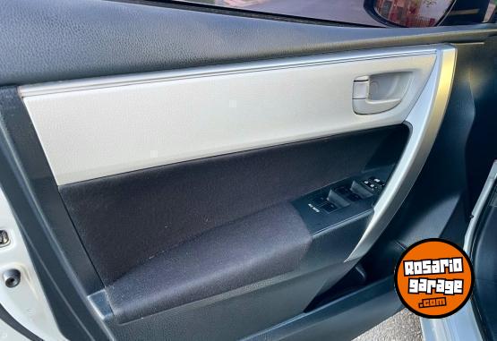 Autos - Toyota COROLLA 2014 Nafta 122000Km - En Venta