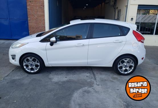 Autos - Ford FIESTA KD TITANIUM 5P 2012 Nafta 128000Km - En Venta