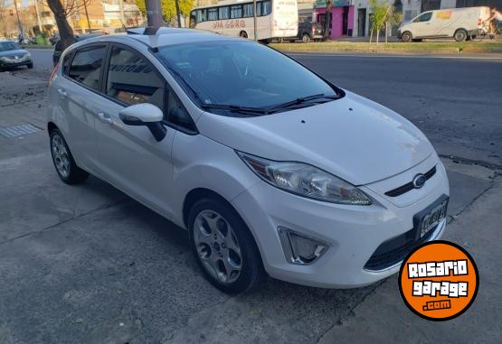 Autos - Ford FIESTA KD TITANIUM 5P 2012 Nafta 128000Km - En Venta