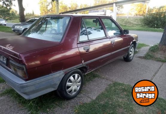 Autos - Renault 9 1995 GNC 1111Km - En Venta