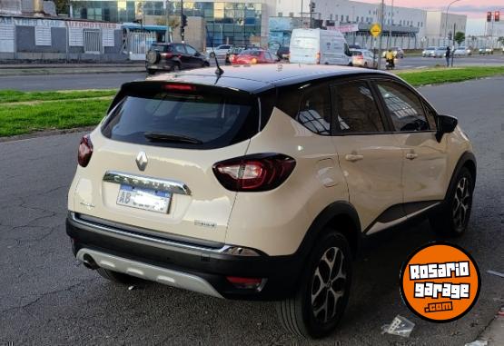 Autos - Renault CAPTUR INTENSE 2.0 2017 Nafta 100000Km - En Venta