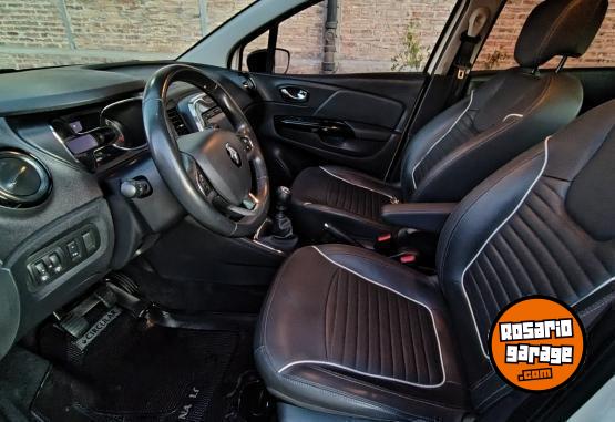 Autos - Renault CAPTUR INTENSE 2.0 2017 Nafta 100000Km - En Venta