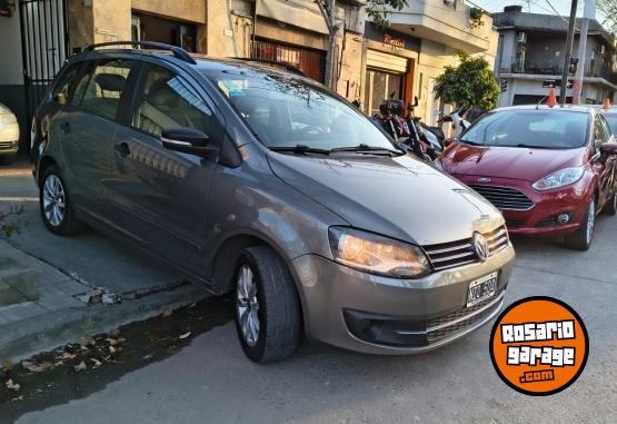 Autos - Volkswagen SURAN HIGHLINE 1.6 2014 GNC 166800Km - En Venta