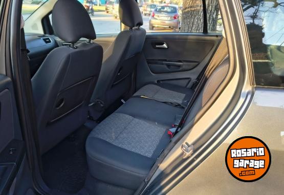 Autos - Volkswagen SURAN HIGHLINE 1.6 2014 GNC 166800Km - En Venta