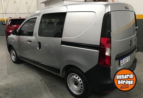 Autos - Toyota Etios Xls 1.5 4 puertas 2017 Nafta  - En Venta