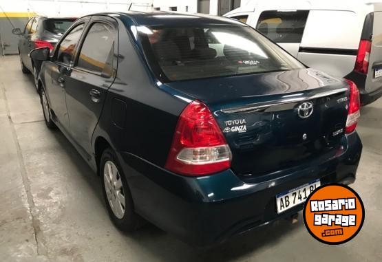 Autos - Toyota Etios Xls 1.5 4 puertas 2017 Nafta  - En Venta