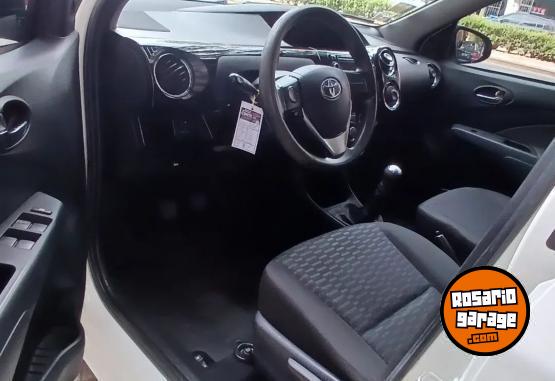 Autos - Toyota Etios 2014 Nafta  - En Venta