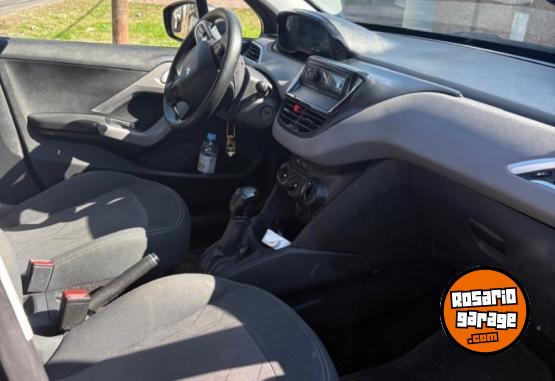 Autos - Peugeot Active 2017 Nafta 115000Km - En Venta