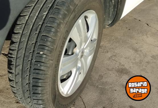 Autos - Renault Kwid 2020 GNC 180000Km - En Venta