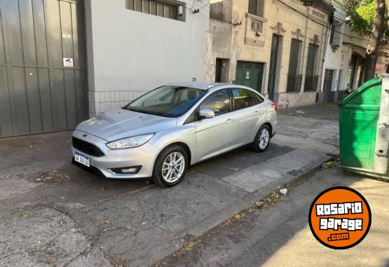 Autos - Ford Focus se plus 2016 Nafta 120000Km - En Venta