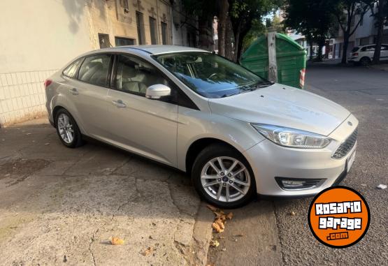 Autos - Ford Focus se plus 2016 Nafta 120000Km - En Venta