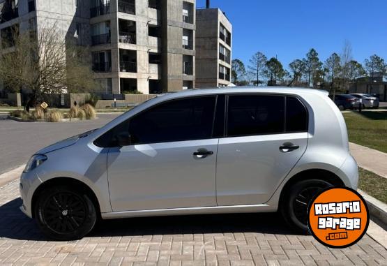 Autos - Volkswagen UP 2016 Nafta 76100Km - En Venta