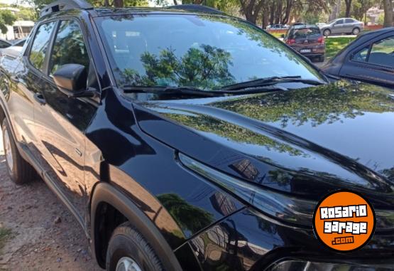 Camionetas - Fiat Toro freedom 4 x 2 2017 Diesel 180000Km - En Venta
