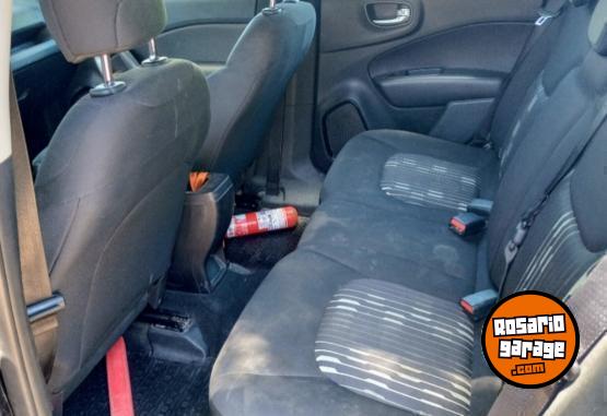 Camionetas - Fiat Toro freedom 4 x 2 2017 Diesel 180000Km - En Venta