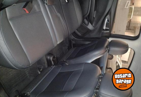 Autos - Fiat Cronos Precision 2021 Nafta 46500Km - En Venta