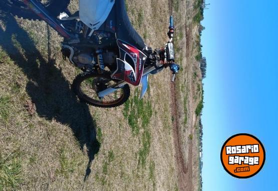 Motos - Honda 250 2013 Nafta 111Km - En Venta