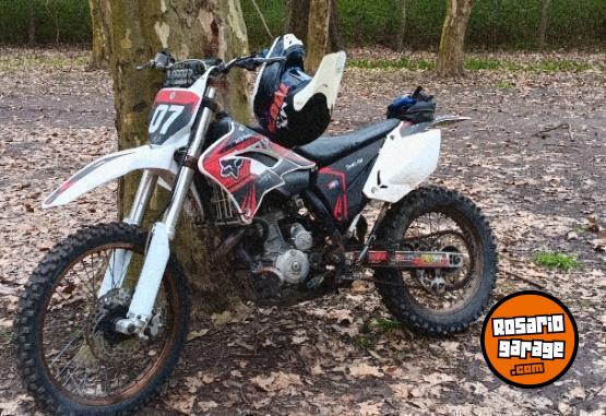 Motos - Honda 250 2013 Nafta 111Km - En Venta