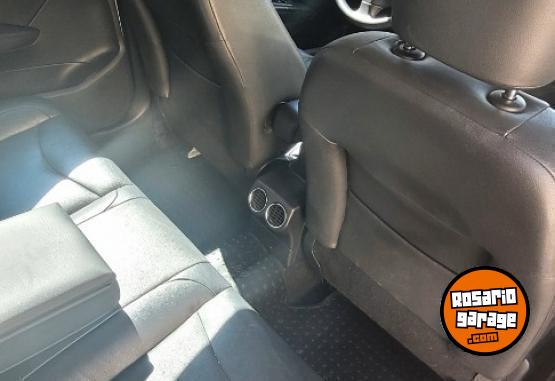 Autos - Peugeot 408 allure + 2.0 NAV 2014 Nafta 63000Km - En Venta