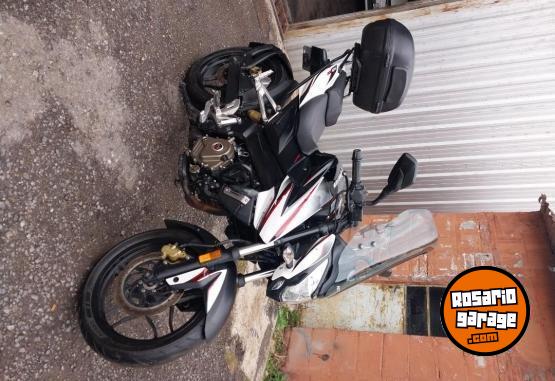 Motos - Bajaj Rouser ns 200 2016 Nafta 24000Km - En Venta