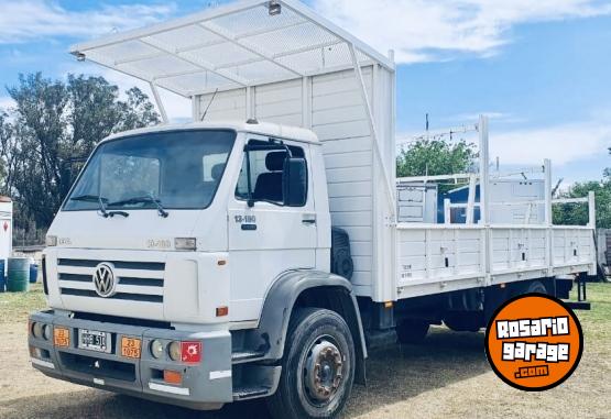 Camiones y Grúas - Volkswagen 13.180/48. 575.000km. Unica Mano - En Venta
