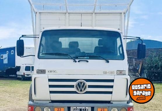 Camiones y Grúas - Volkswagen 13.180/48. 575.000km. Unica Mano - En Venta