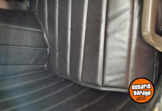 Camiones y Gras - CAMION IVECO EURO TRAKKER - En Venta