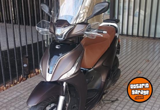 Motos - Kymco people s 150 2021 Nafta 7800Km - En Venta